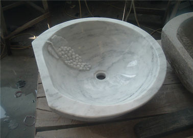 China Material de mármore branco de Carrara do dissipador de pedra natural luxuoso com uva cinzelada fornecedor